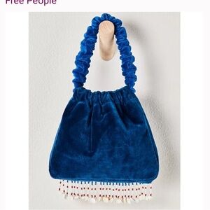 NWT FREE PEOPLE Vancouver Velvet Clutch / Navy + Lapis
